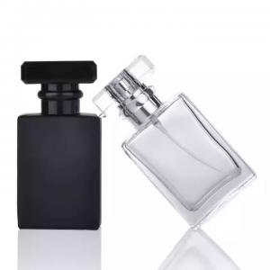 Luxury Flat Square Spray Pump Fragrance Bottle Perfume Glass Bottle
